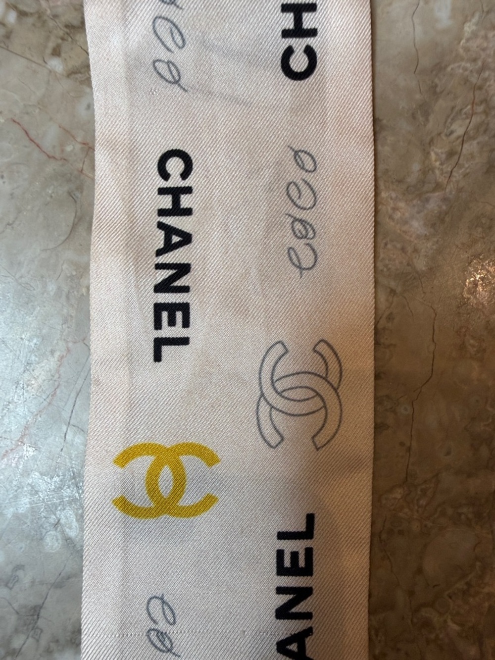 CHANEL Cream and Yellow Logo-Print Silk Twilly - Picture 2 of 12